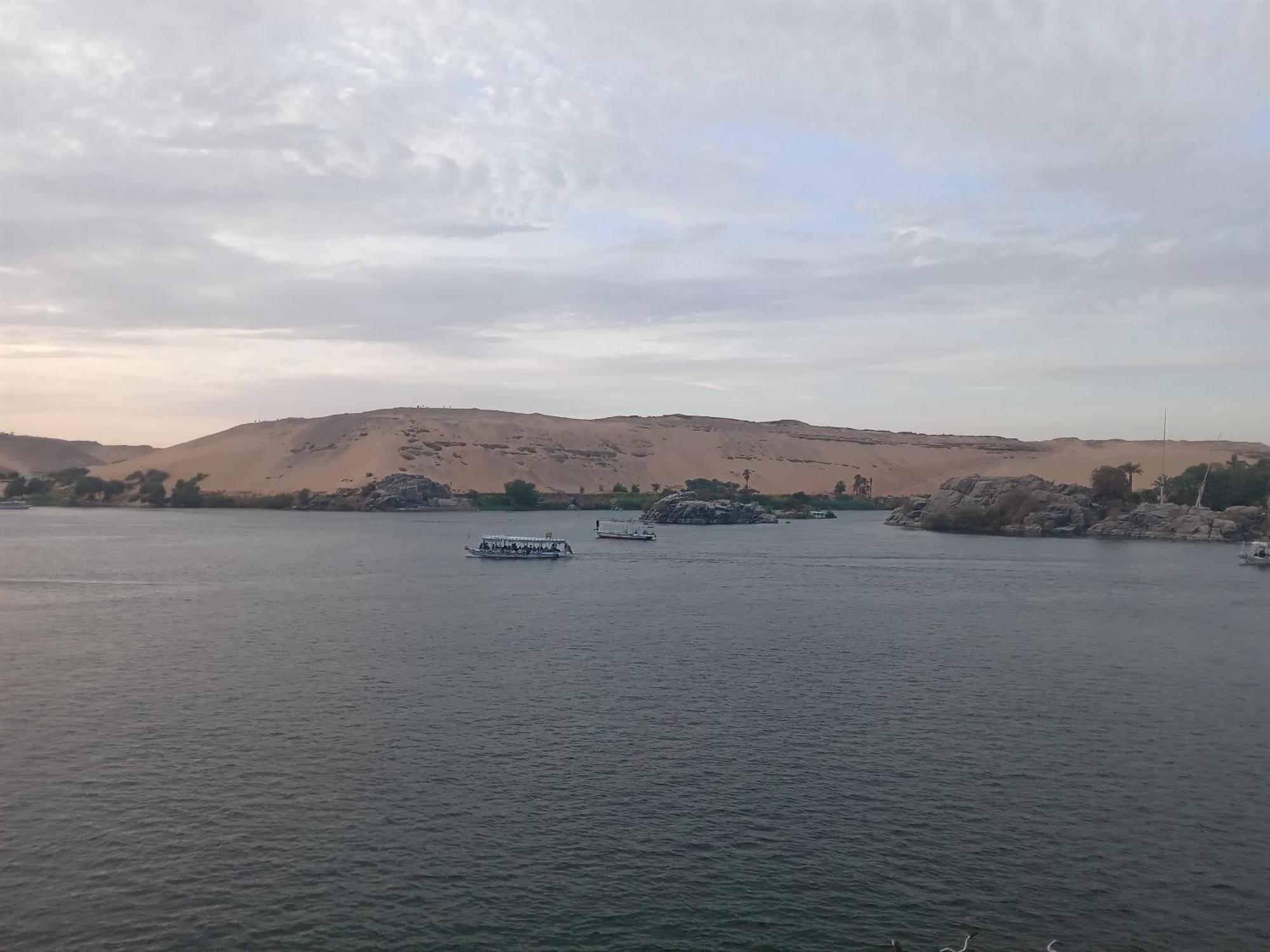 Hooly Nubian Hotel Aswan Exterior photo